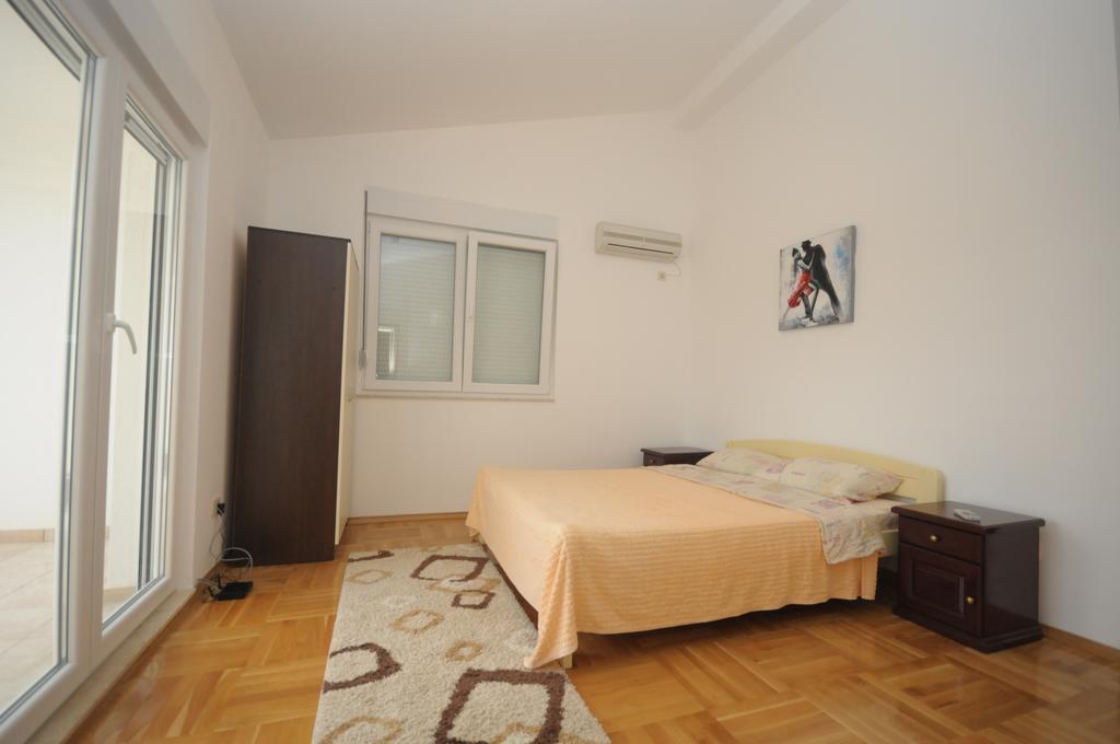 Apartments Villa Simonovic Petrovazzo Esterno foto