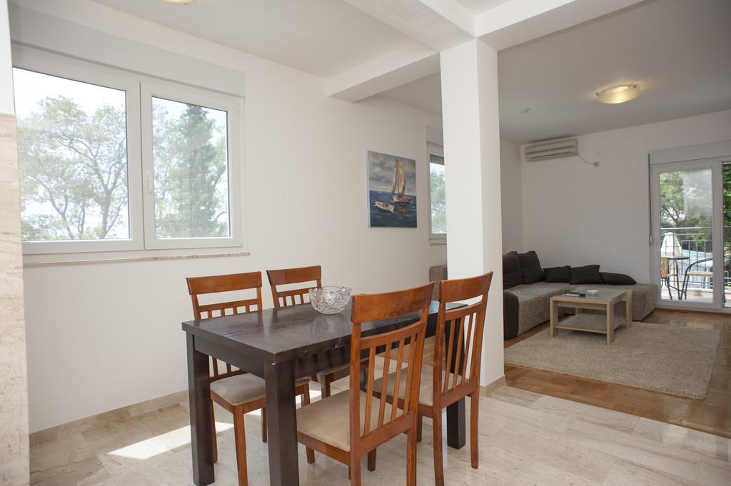 Apartments Villa Simonovic Petrovazzo Esterno foto