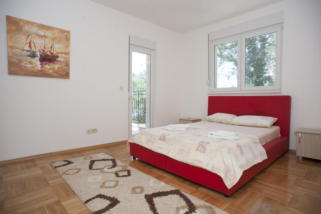 Apartments Villa Simonovic Petrovazzo Esterno foto