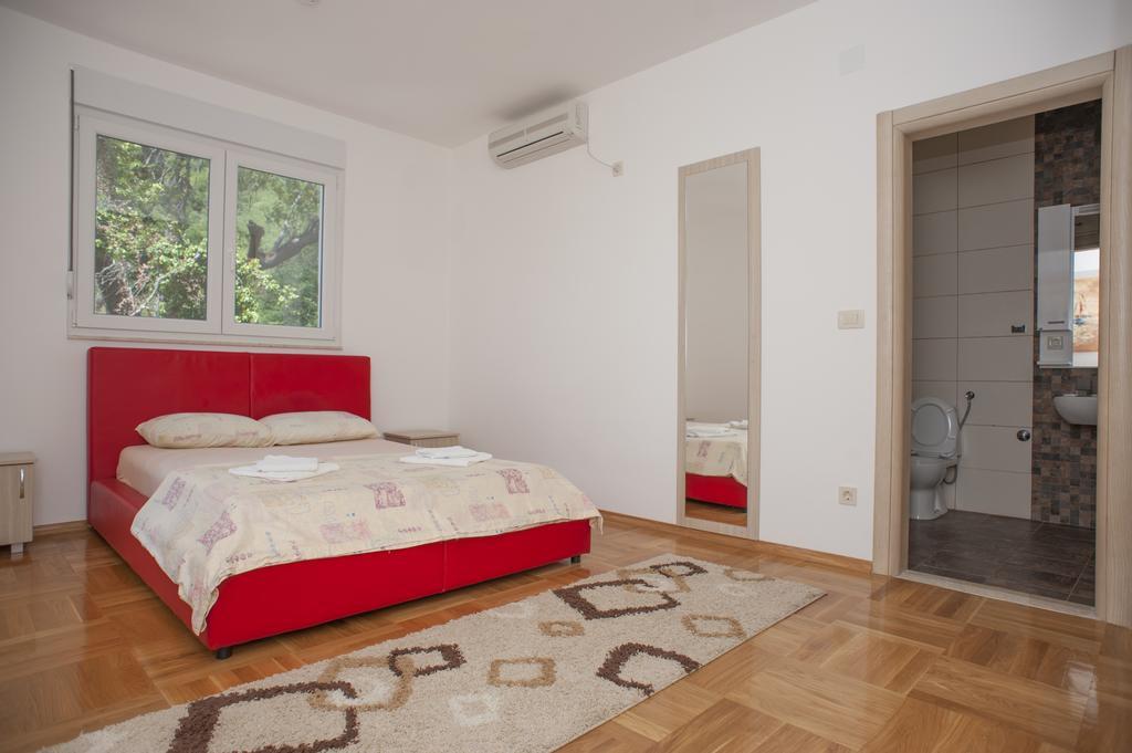 Apartments Villa Simonovic Petrovazzo Esterno foto