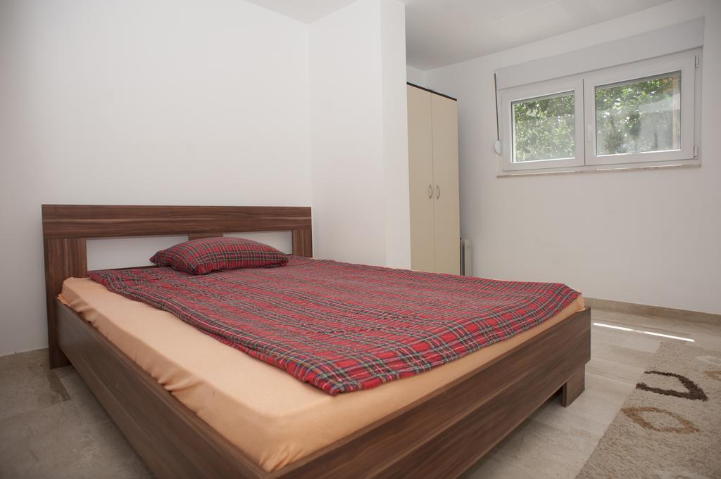 Apartments Villa Simonovic Petrovazzo Esterno foto