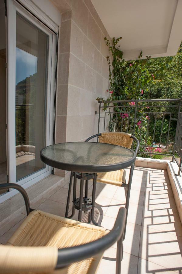 Apartments Villa Simonovic Petrovazzo Esterno foto